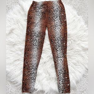 Leopard leggings